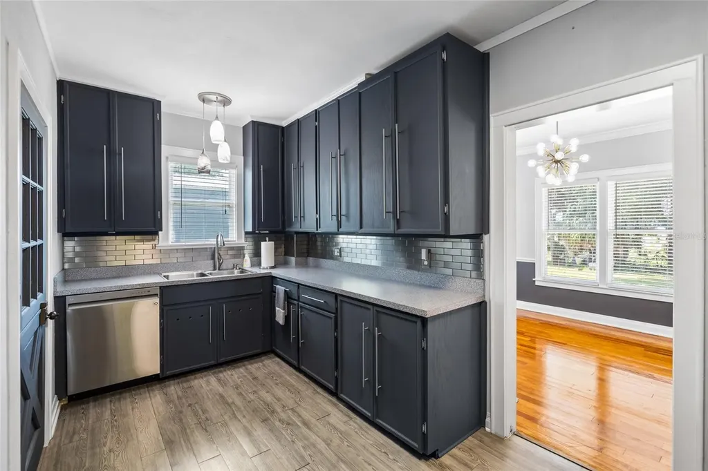 755 W Pierce Street Lake Alfred FL 33850