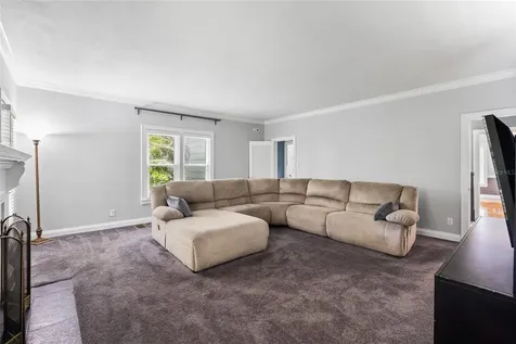 755 W Pierce Street Lake Alfred FL 33850
