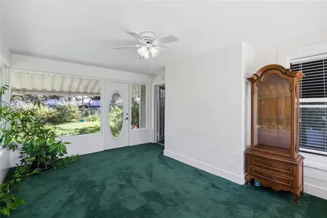 755 W Pierce Street Lake Alfred FL 33850