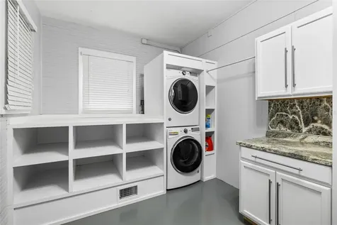 755 W Pierce Street Lake Alfred FL 33850