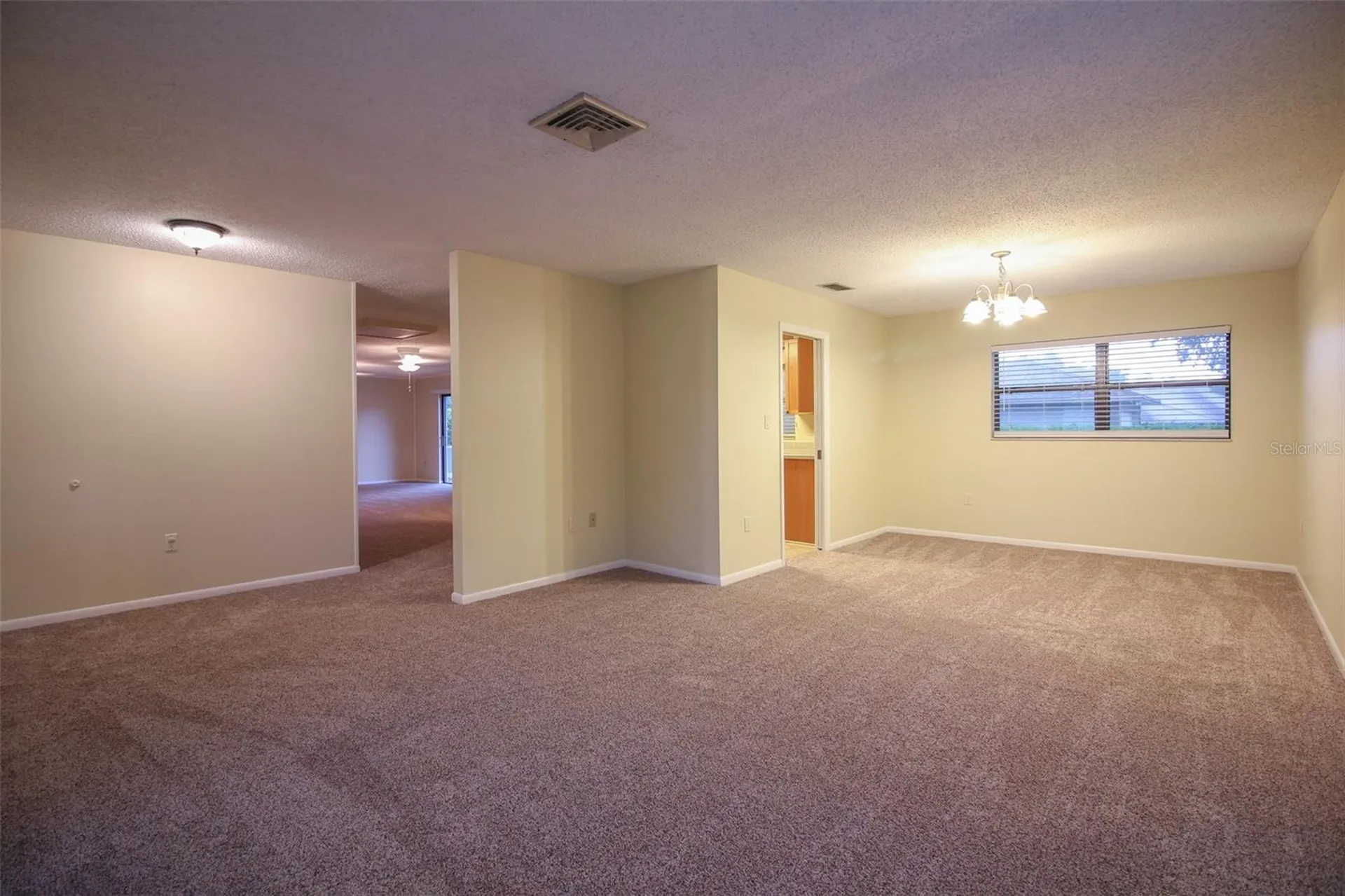 2014 Charnes Drive Lakeland FL 33813