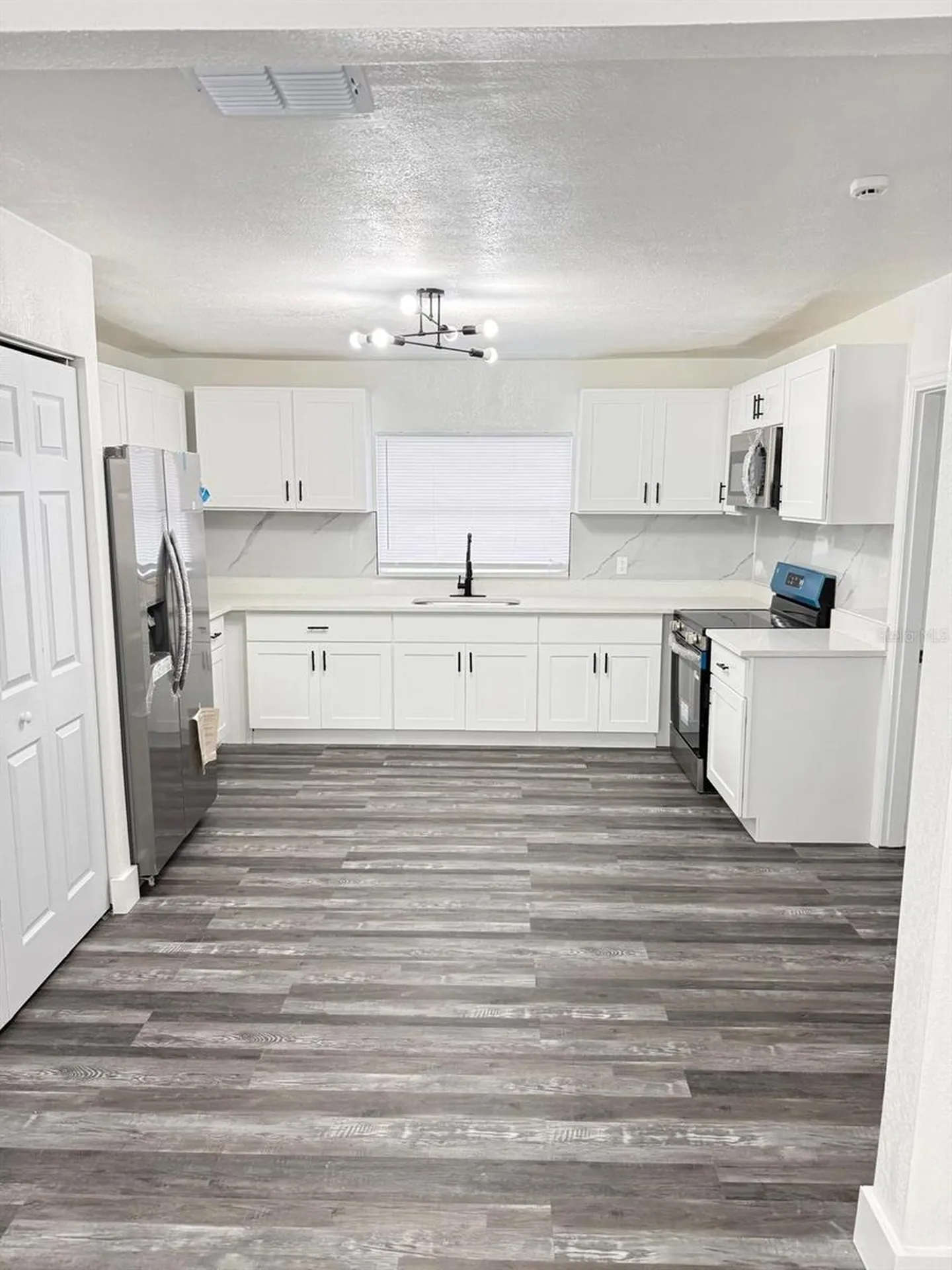 2534 W Fern Street Tampa FL 33614