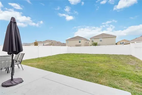 10230 Geese Trail Circle Sun City Center FL 33573