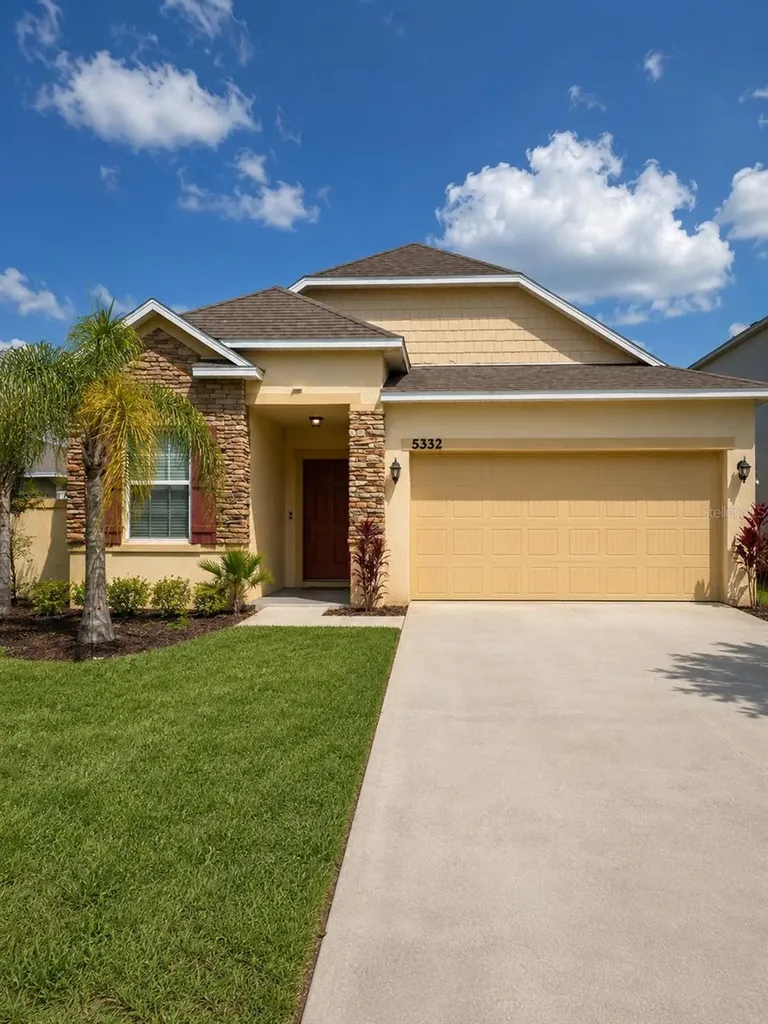 5332 NW Wisk Fern Circle Port St Lucie FL 34986