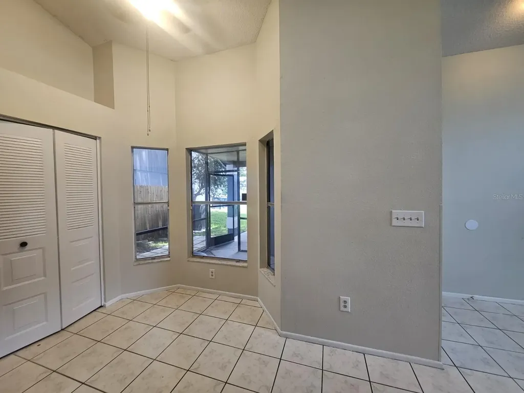 8608 Twin Farms Place Tampa FL 33635