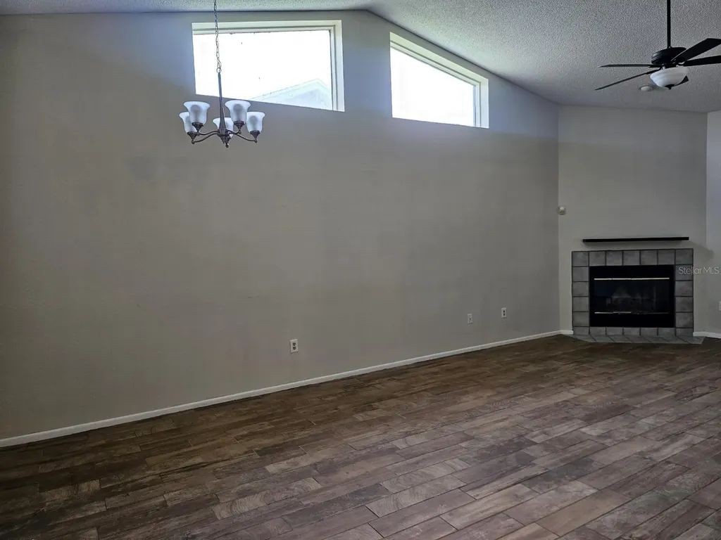 8608 Twin Farms Place Tampa FL 33635