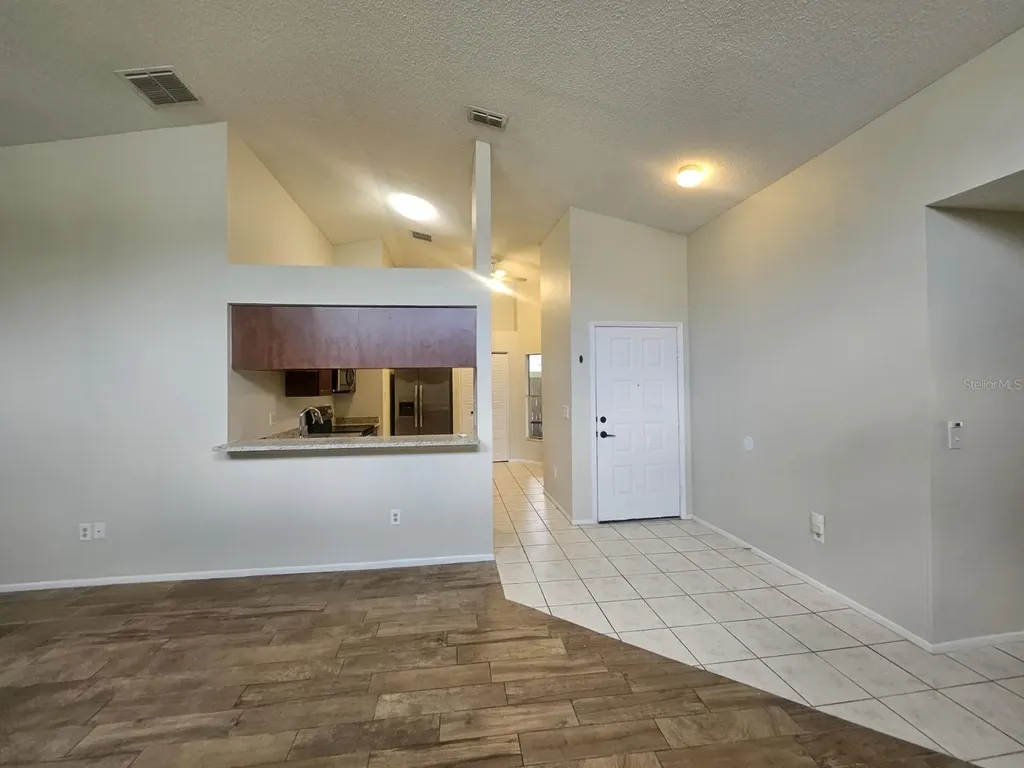 8608 Twin Farms Place Tampa FL 33635
