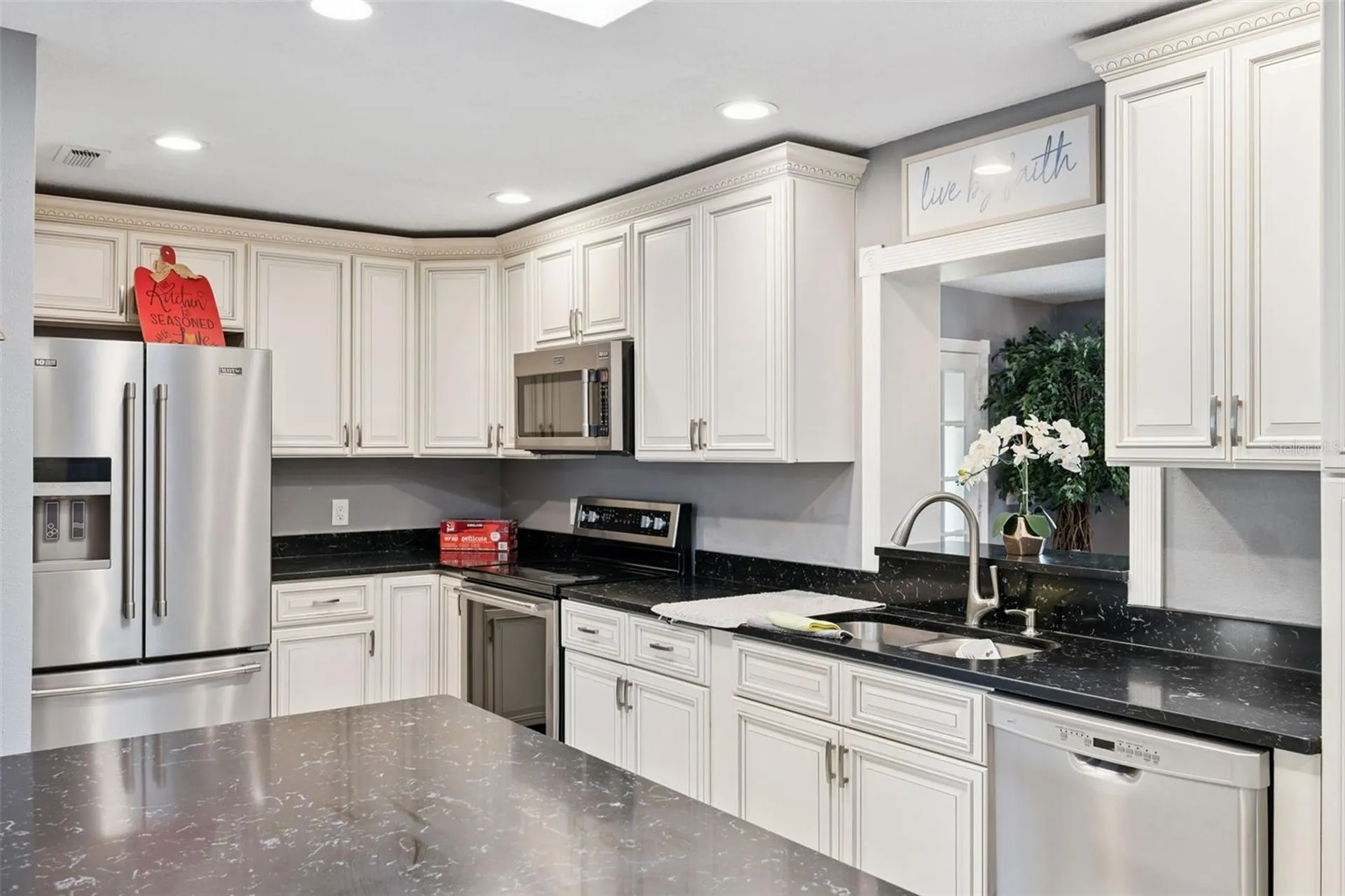 861 Alton Avenue Orlando FL 32804
