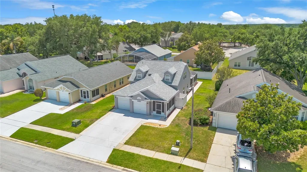 2741 Wilshire Road Clermont FL 34714