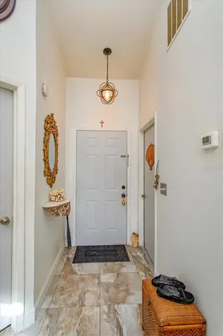 2501 Long Meadow Way Orlando FL 32817