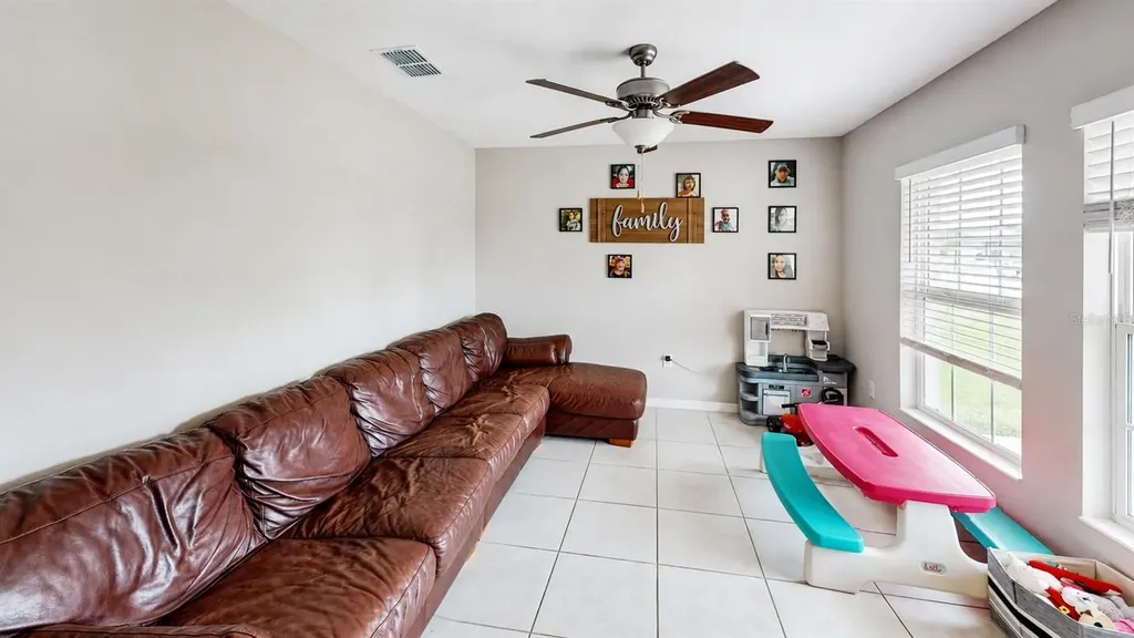 3537 N Maryland Avenue Plant City FL 33565