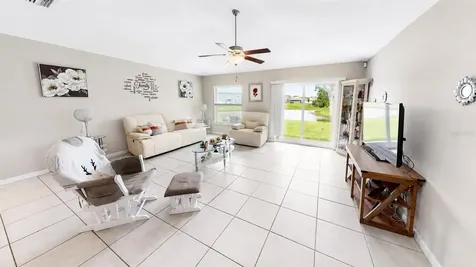 3537 N Maryland Avenue Plant City FL 33565