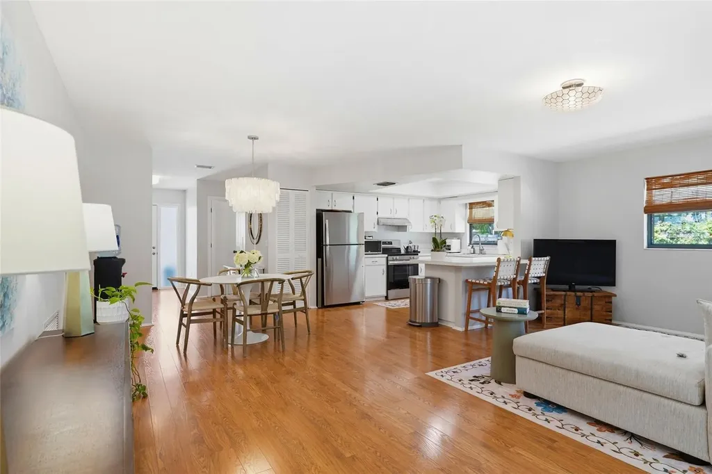 831 Highland Street Sarasota FL 34234