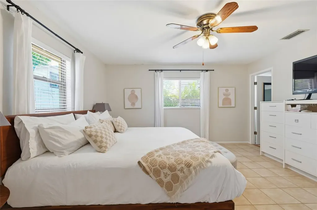 831 Highland Street Sarasota FL 34234