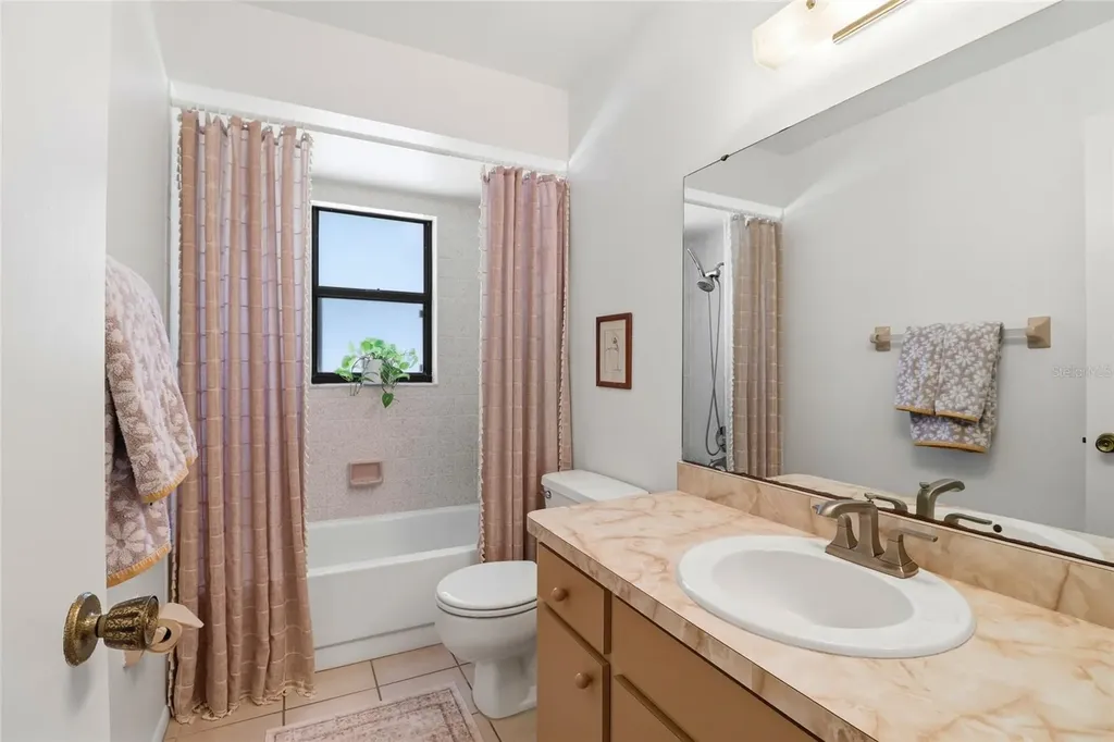 831 Highland Street Sarasota FL 34234