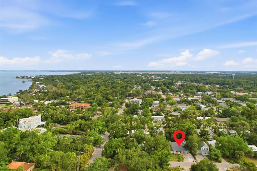831 Highland Street Sarasota FL 34234