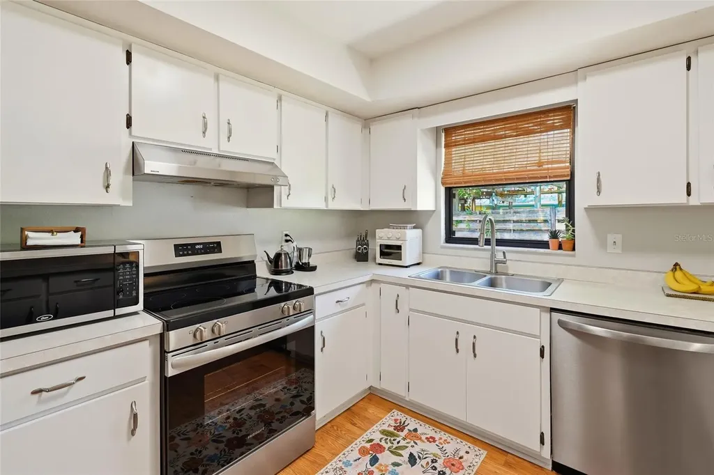 831 Highland Street Sarasota FL 34234