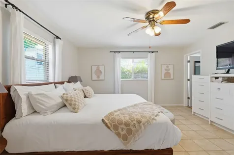 831 Highland Street Sarasota FL 34234