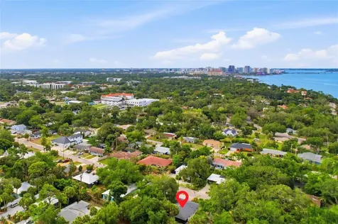 831 Highland Street Sarasota FL 34234