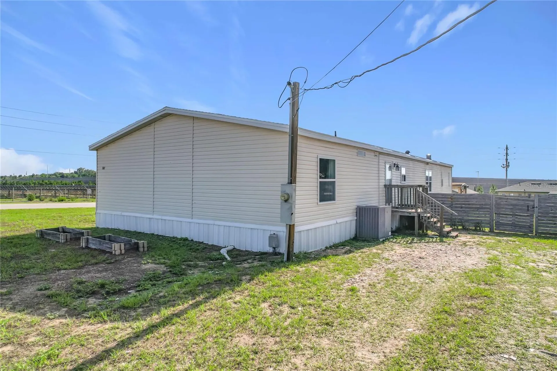 202 Waverly Loop Lake Wales FL 33859