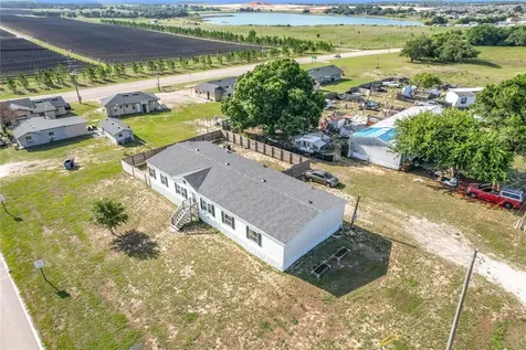 202 Waverly Loop Lake Wales FL 33859