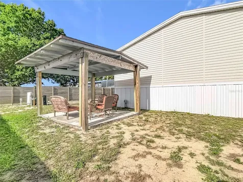 202 Waverly Loop Lake Wales FL 33859