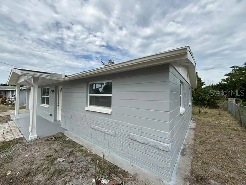 12702 Social Drive Hudson FL 34667