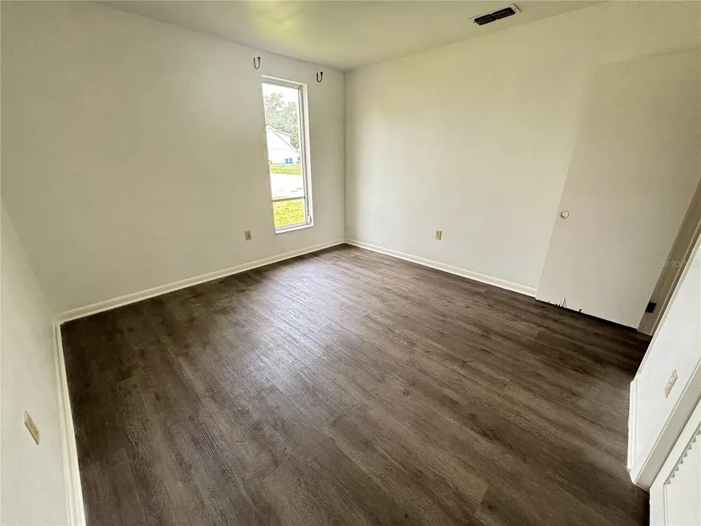8302 N Flintrock Court Tampa FL 33615