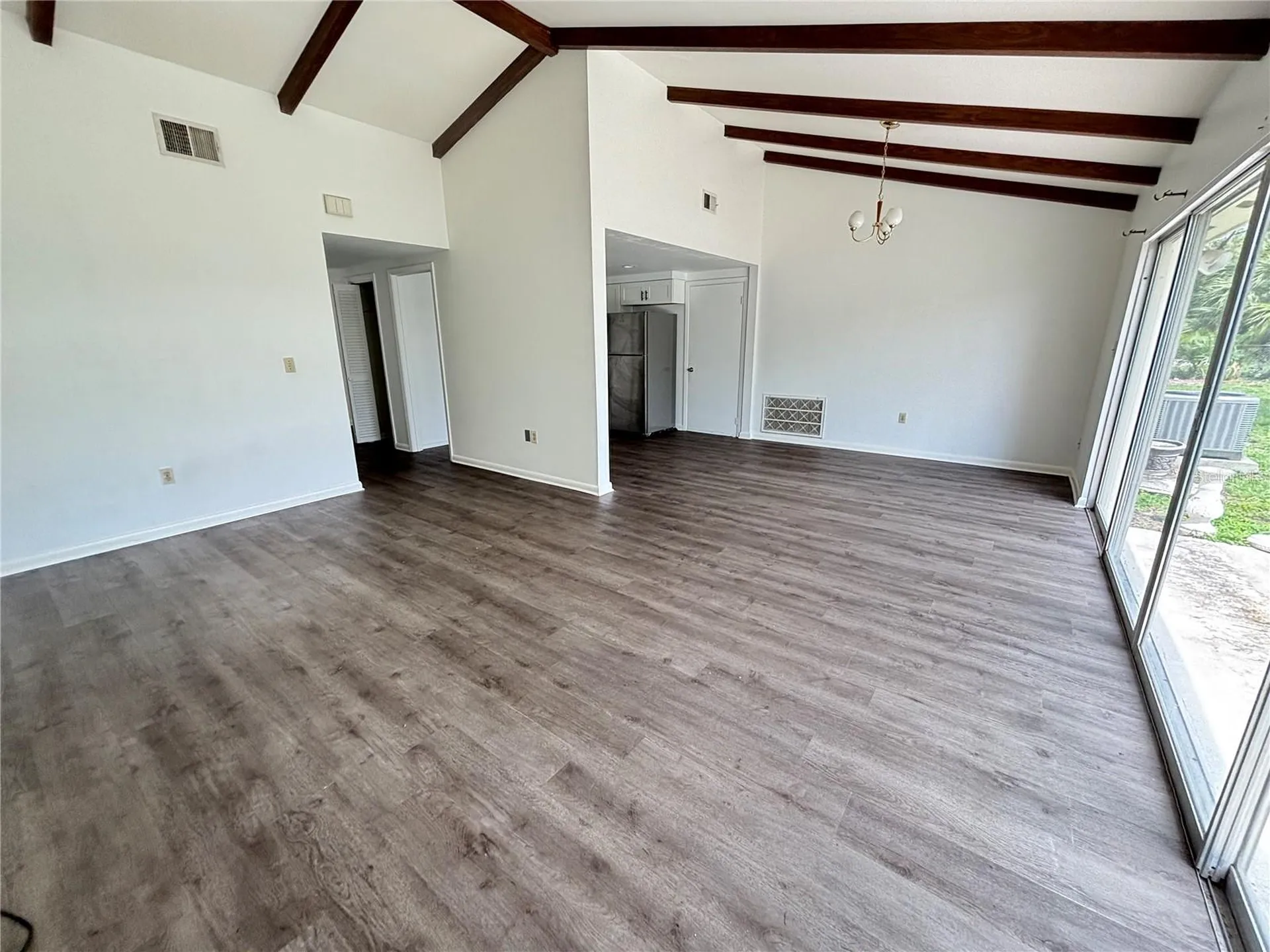 8302 N Flintrock Court Tampa FL 33615