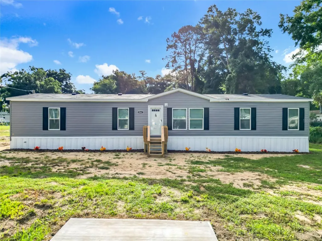 8561 NW 13th Court Ocala FL 34475
