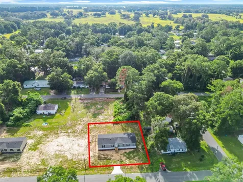 8561 NW 13th Court Ocala FL 34475