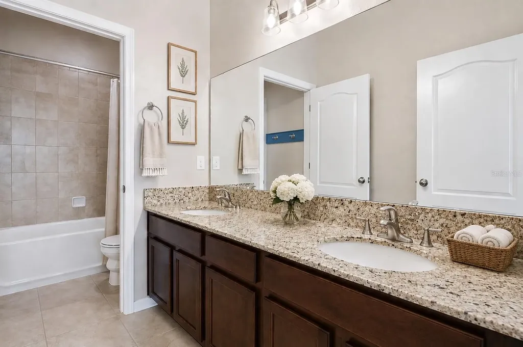12549 Hammock Pointe Circle Clermont FL 34711