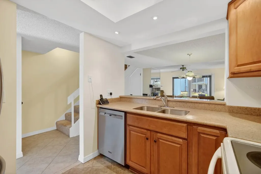 890 A1a Beach Blvd #28 W/garage St Augustine FL 32080