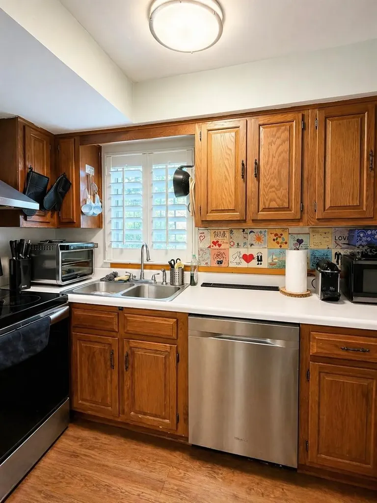5134 Saint Charles Lane Orlando FL 32822