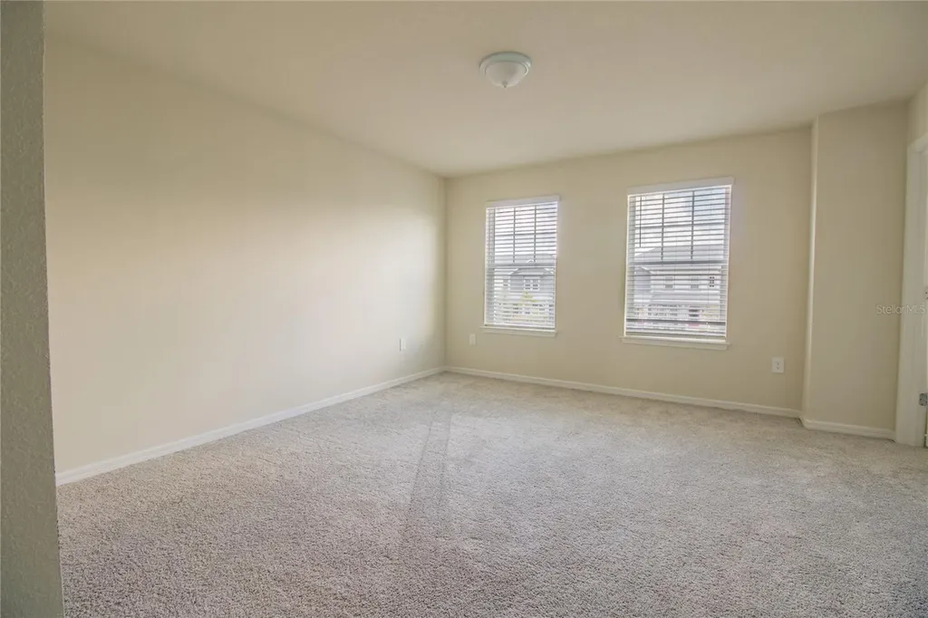 2345 Southbury Kissimmee FL 34744