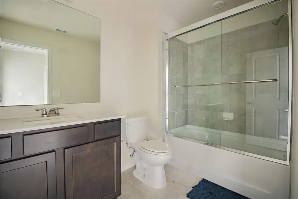 2345 Southbury Kissimmee FL 34744