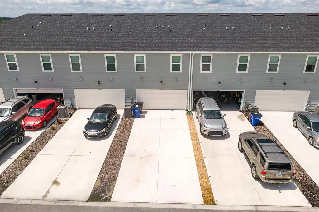 2345 Southbury Kissimmee FL 34744