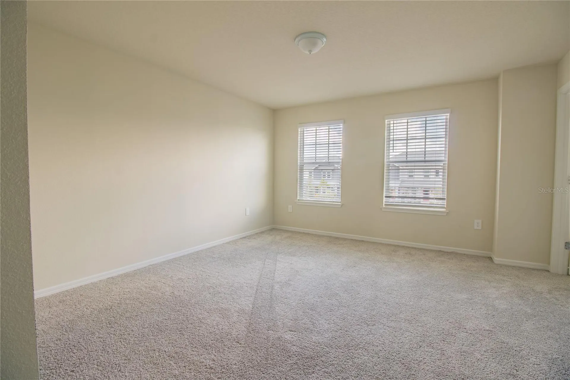 2345 Southbury Kissimmee FL 34744