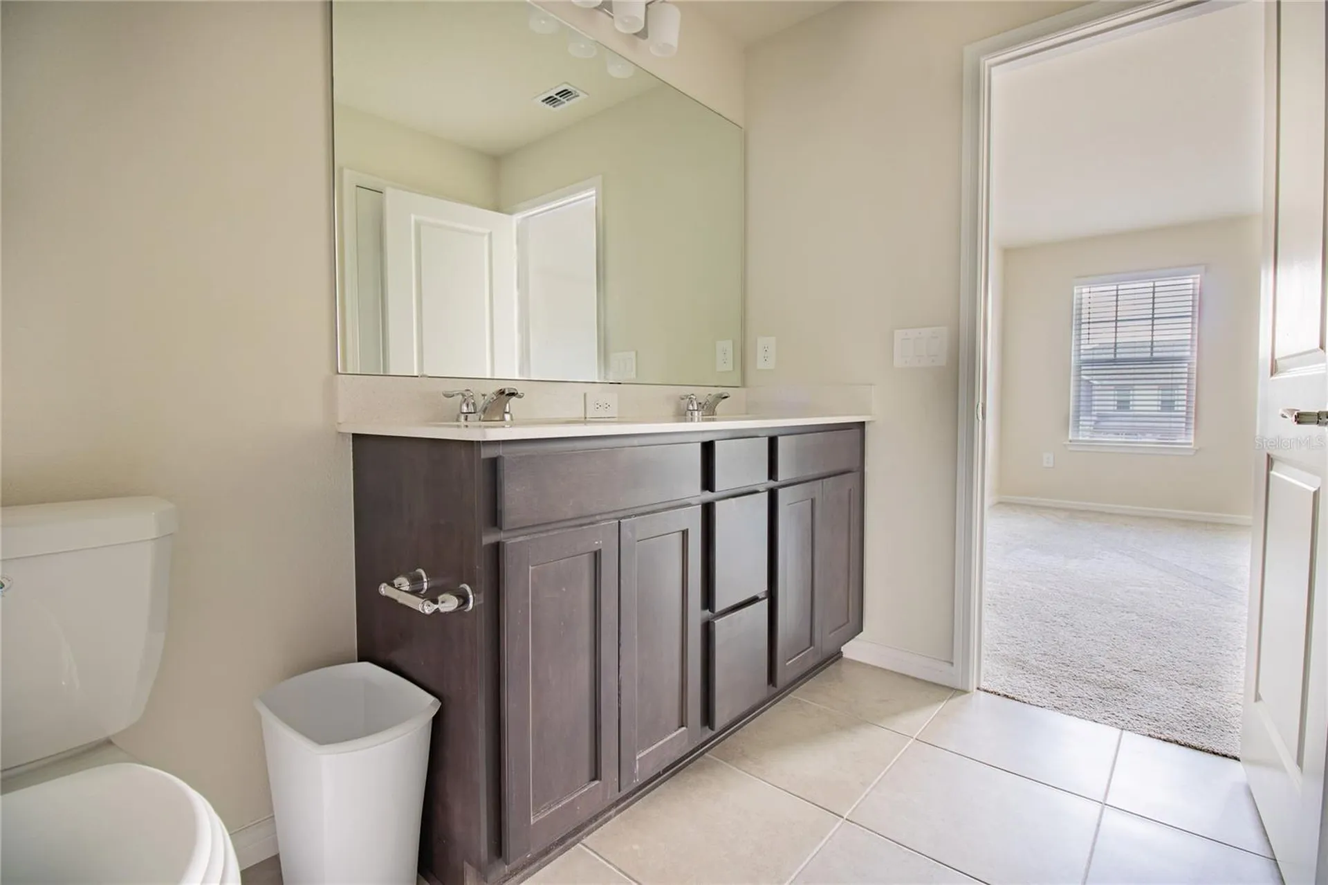 2345 Southbury Kissimmee FL 34744