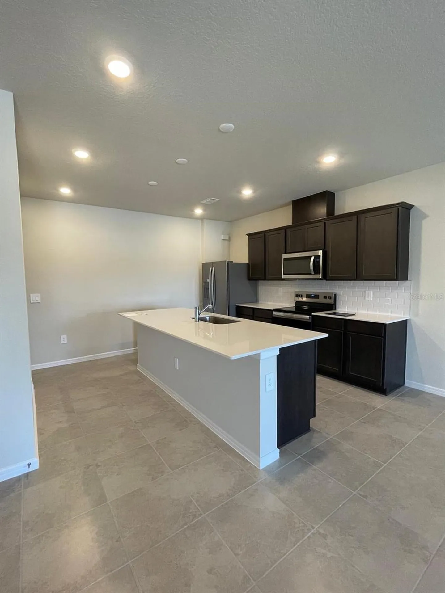 2345 Southbury Kissimmee FL 34744