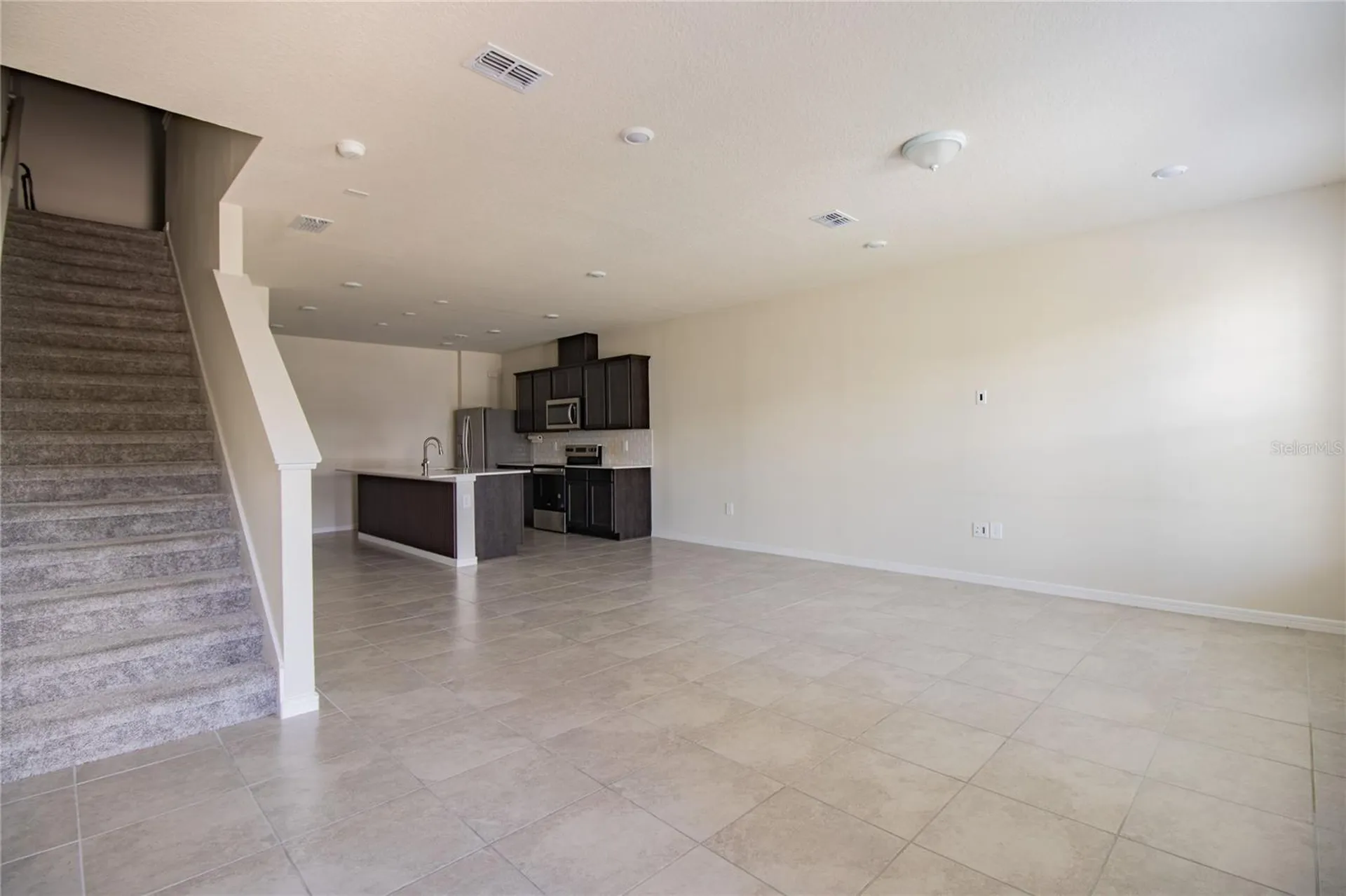 2345 Southbury Kissimmee FL 34744
