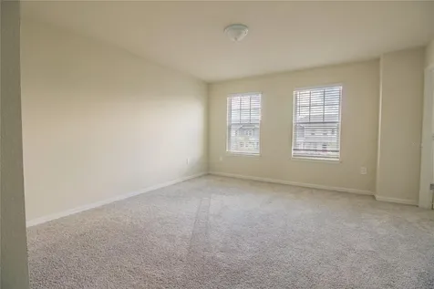 2345 Southbury Kissimmee FL 34744