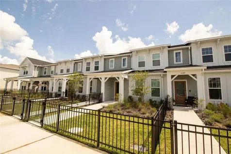 2345 Southbury Kissimmee FL 34744