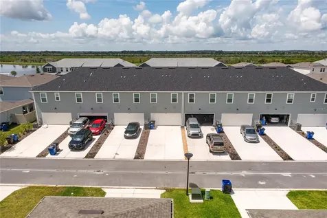 2345 Southbury Kissimmee FL 34744