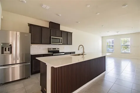 2345 Southbury Kissimmee FL 34744