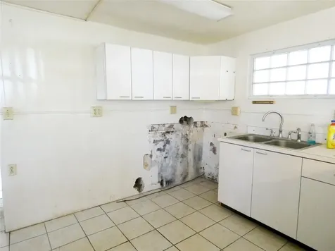 491 Calle Gladiola Vieques PR 00765