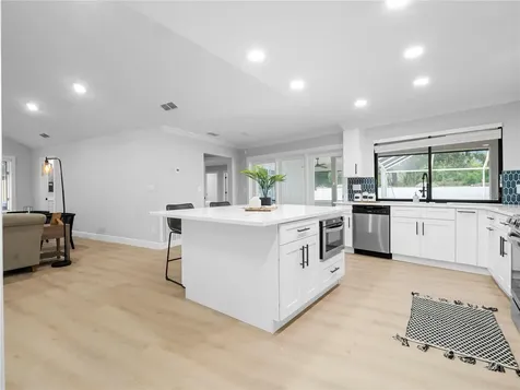 15901 Dover Cliffe Drive Lutz FL 33548