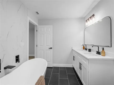15901 Dover Cliffe Drive Lutz FL 33548