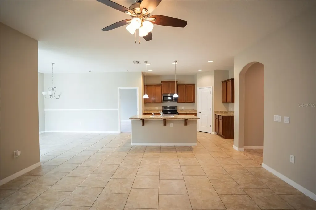 1860 Skyview Drive Auburndale FL 33823