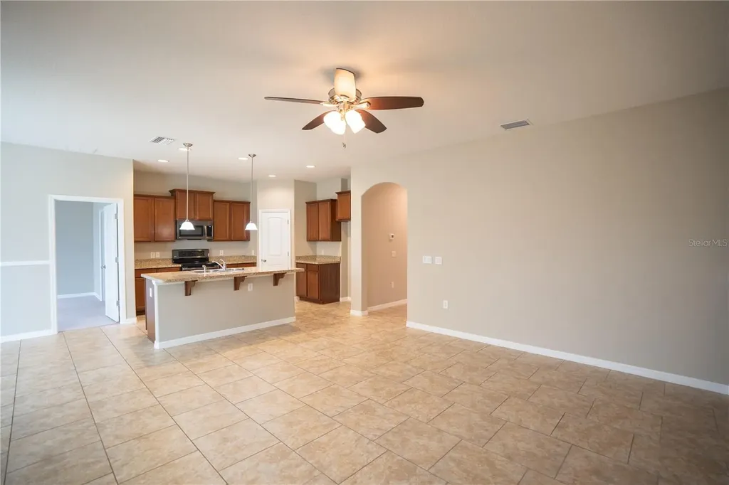 1860 Skyview Drive Auburndale FL 33823